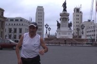 El ejemplar caso de Sergio Rodríguez, el trabajador portuario de Ultraport que a sus 58 años es un exitoso maratonista.