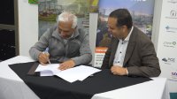 Puerto San Antonio renueva su compromiso con Centro Cultural