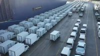 DP World San Antonio bate récord en la descarga de vehículos.
