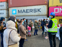 “Conoce Tu Puerto” recibió a familias porteñas con recorrido por TPS.