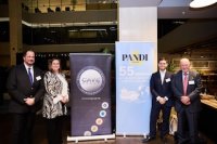 CAVE & CÍA. celebra en Londres 55 años en el mundo de los seguros marítimos