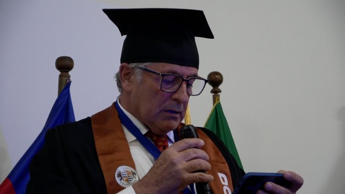 El Presidente de la Cámara Aduanera de Chile es nombrado Doctor Honoris Causa.