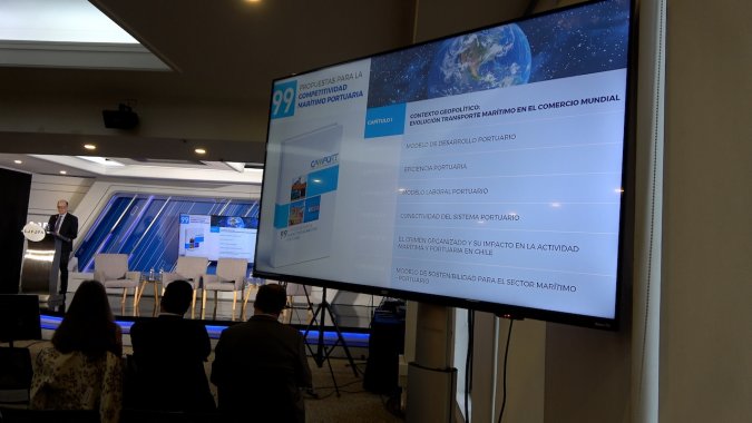 Las 99 propuestas de Camport para mejorar la logística portuaria