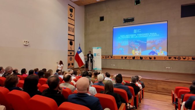 “San Antonio, visiones para el futuro de la ciudad-puerto”.