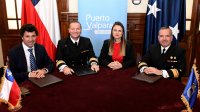 Puerto Valparaíso y Armada de Chile fortalecen colaboración con importante acuerdo para la ampliación portuaria