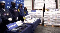 Desbaratan red que buscaba exportar más de 58 kilos de cocaína desde el puerto de San Antonio.