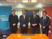 Puerto Valparaíso y TPV firman extensión de concesión del Terminal 2 hasta 2029